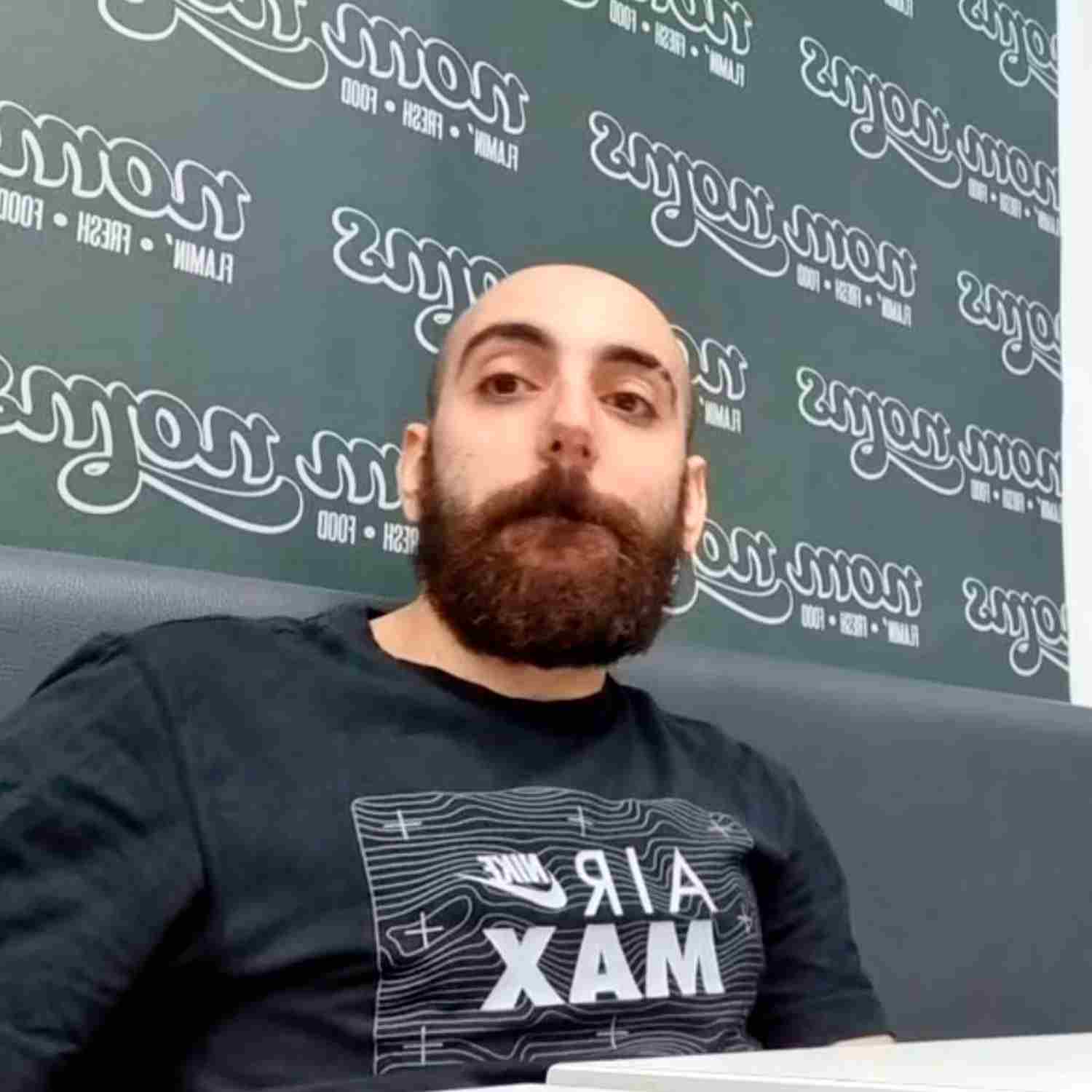 Streamer Sliker confiesa que su adicción a las apuestas empezó con skins de CS:GO