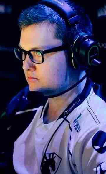 qojqva explica por qué la mentalidad de Ceb fue crucial para ganar el TI8