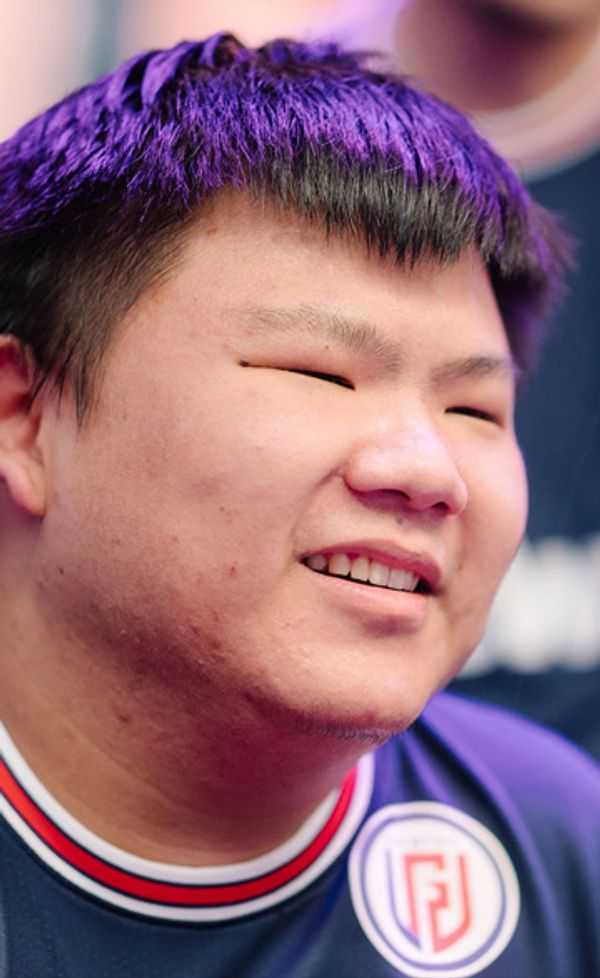 XinQ se queja de los problemas que enfrenta en la ESL One Birmingham 2024